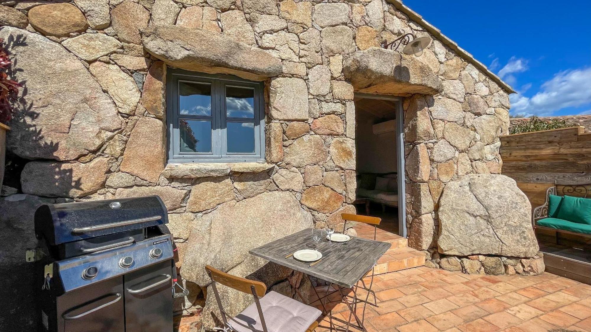 Tres Belle Bergerie Avec Piscine Chauffee A 1 Km De Santa Giulia Villa Porto-Vecchio  Exteriör bild